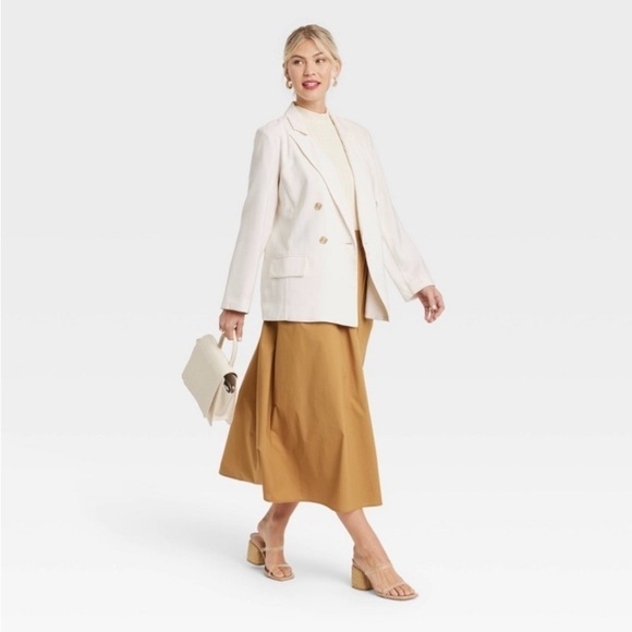 Women's Essential Blazer - A New Day
Cream M - Picture 3 of 8